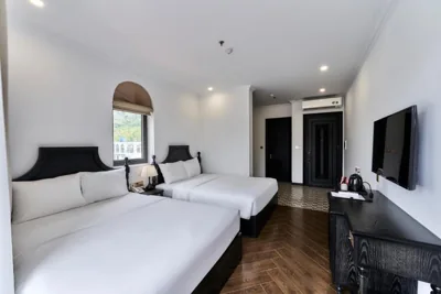 Family Room with Mountain View — The Eden Cat Ba